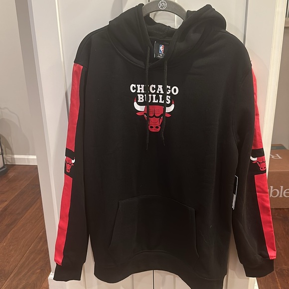 Chicago Bull Black Hoodie - NBA - New with Tags - Picture 6 of 11